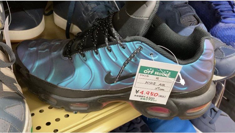 ジョーダン10も少し気になるんだよなー