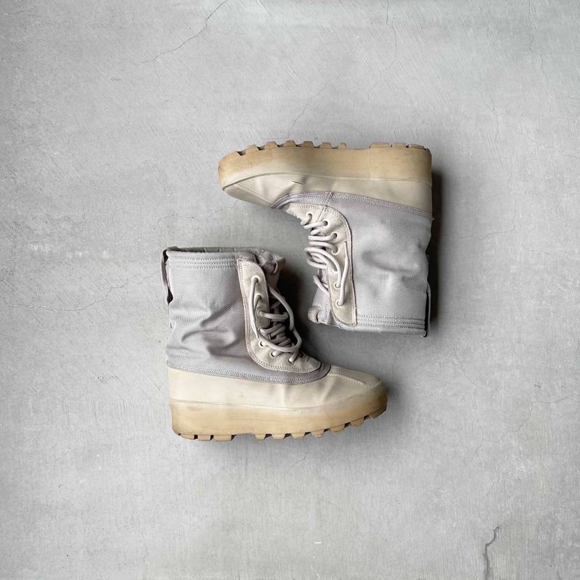 初めてのyeezy boostは950でした。