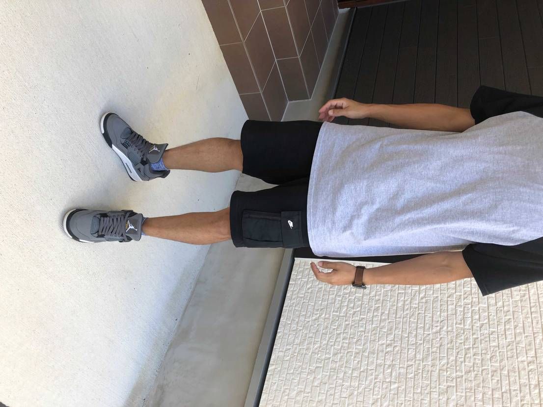 AJ4やっぱデザインが良すぎる。久々のクールグレーもなんだかんだでしっくりくるカ