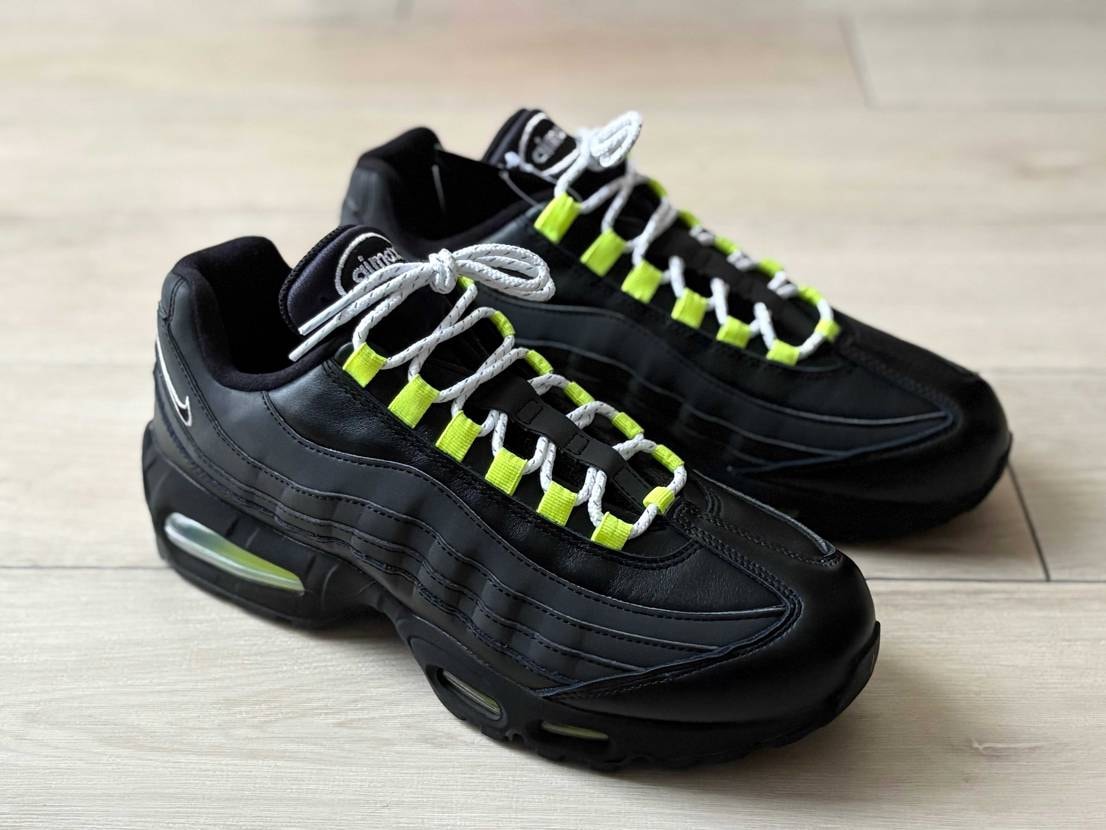 上下とフロントの本革が重厚〜😎
25PSI、箱。HRJKは熱着でなく刺繍✨
