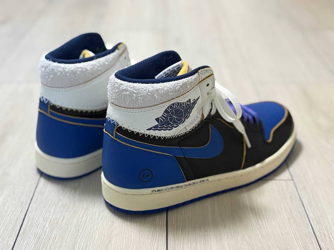 富士山🗻すごい出来
革シボたまらないし満足感とてつもない☺