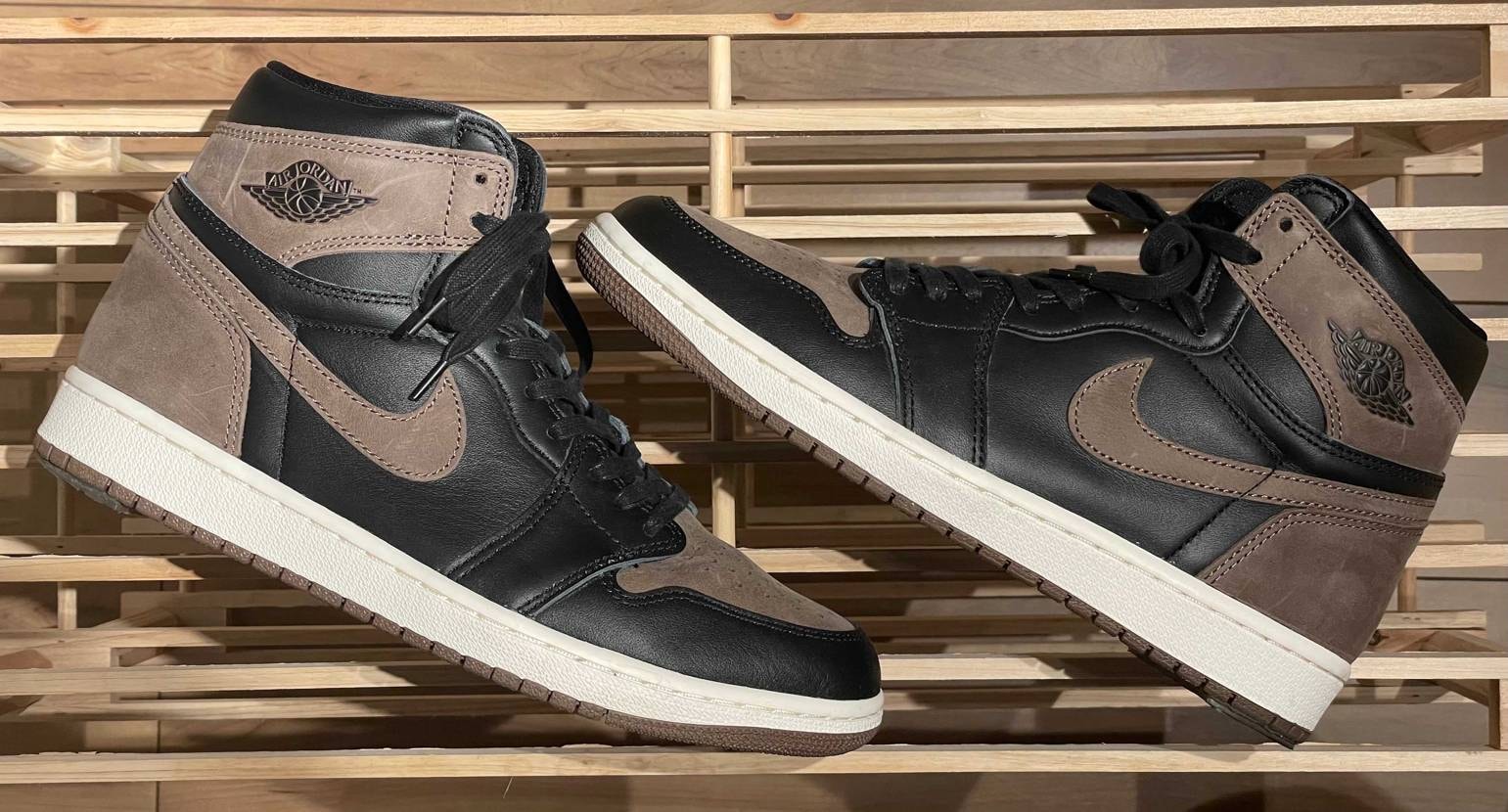 中古美品値下げしました！
最安値です。
AJ1 パロミノ26.5