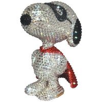 LIGHTS STYLE社がクリスタルを
使用しデコレーシ