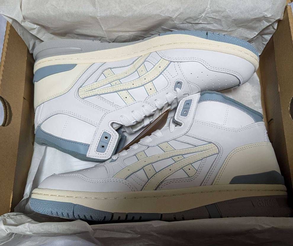 ADIDAS FORUM 84
New Balance B