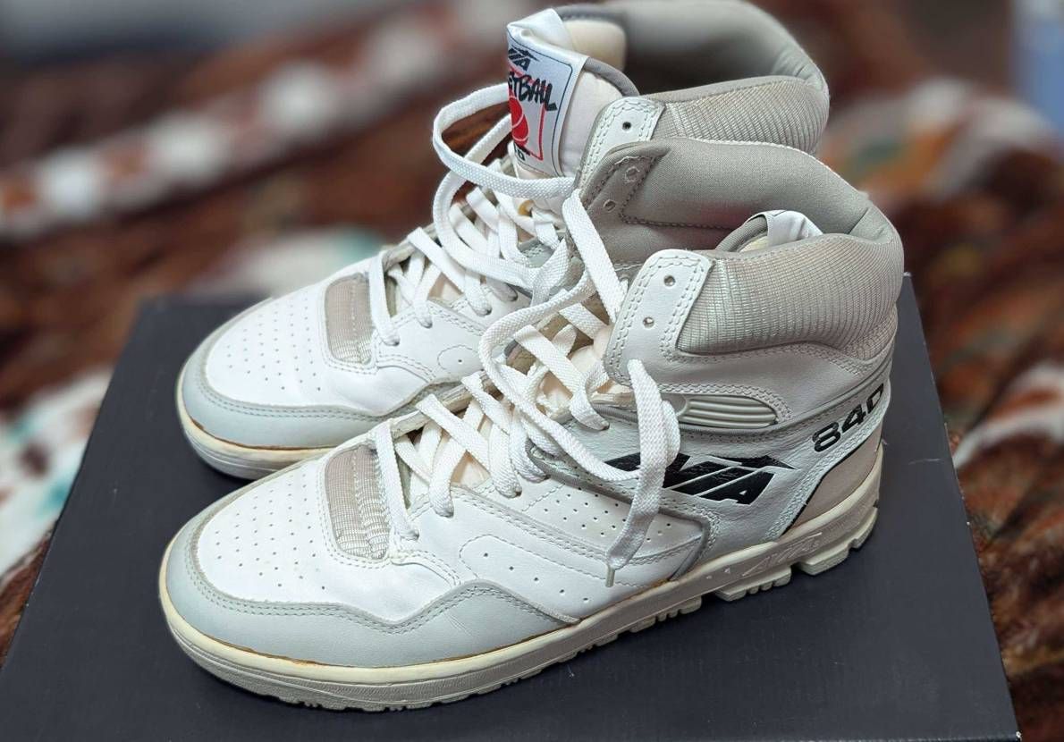Avia 840 白灰
やはり履いてしまおうかな…。
白黒のデッドストックあ