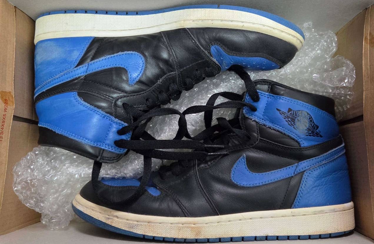 Air Jordan 1の黒系も、久しぶりに出してみた。
