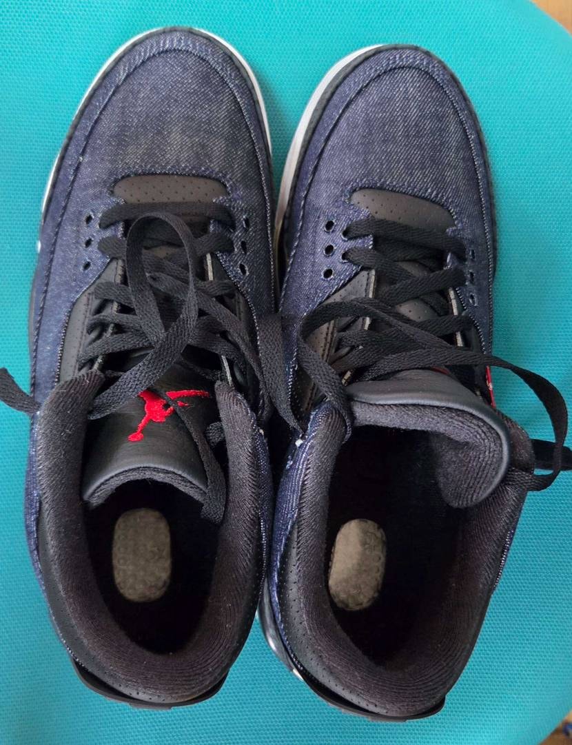 インディゴの方も、インソールがやっと届いたので入れてみた。履