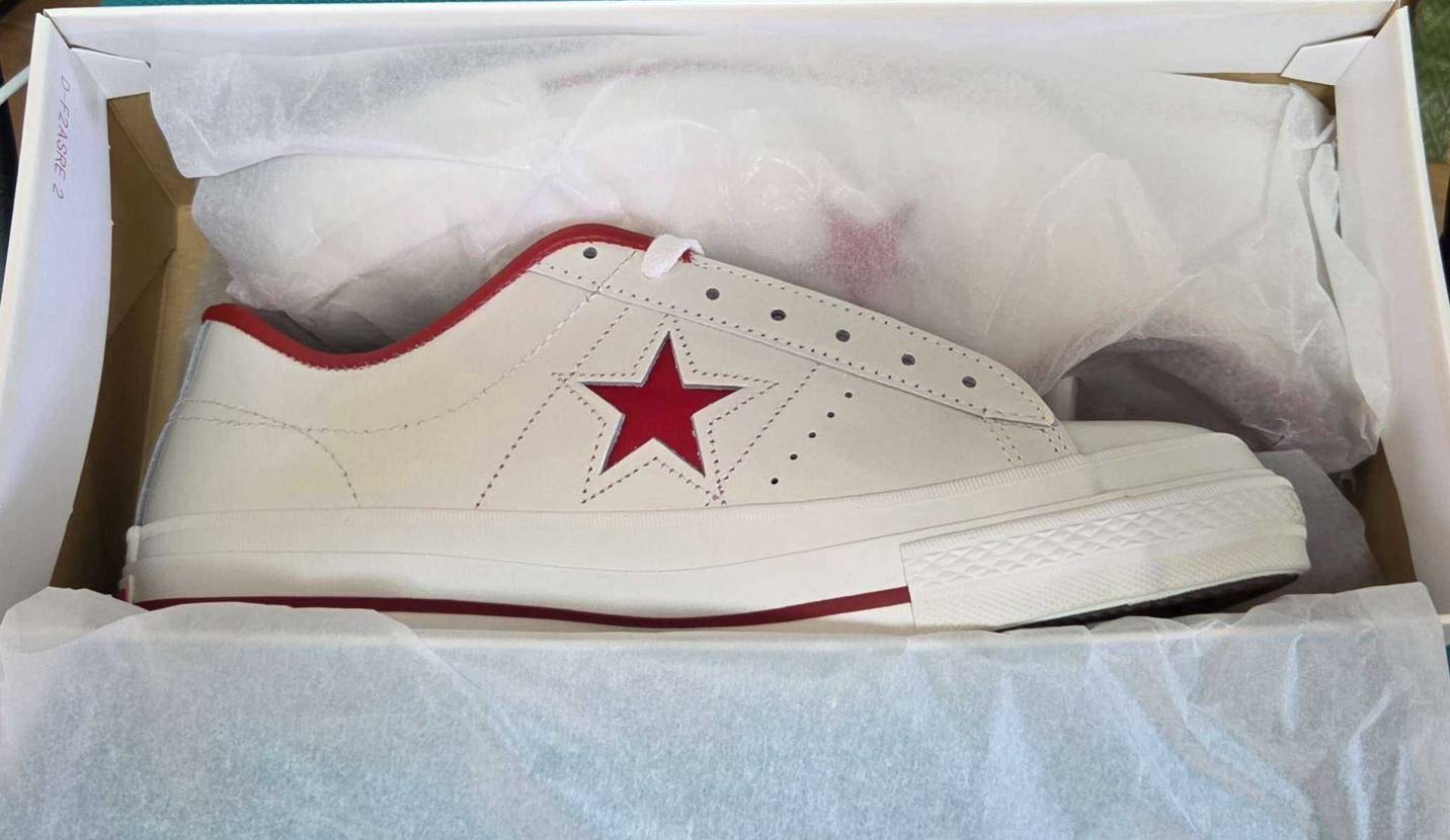 atmosセールで40%オフのやつが届いた。
ワンスターは90年代の通常版ハイ