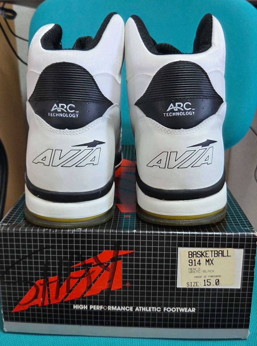 またまたAvia
Avia 914 PS(プレイヤーサンプ