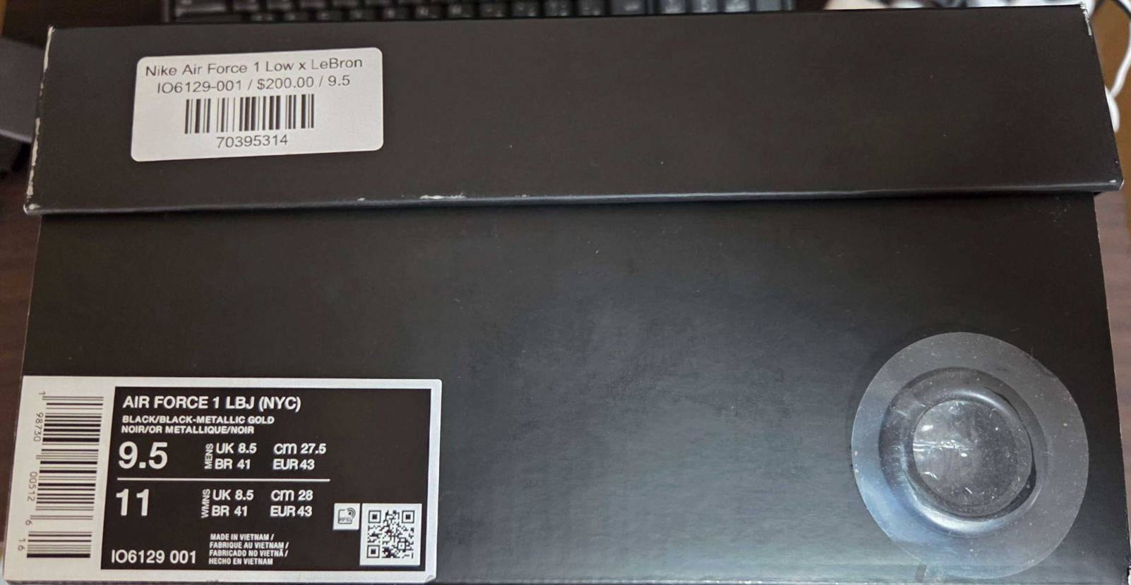 某所で買ったものは本体と箱ラベルだけ本物で、普通の赤箱で届い