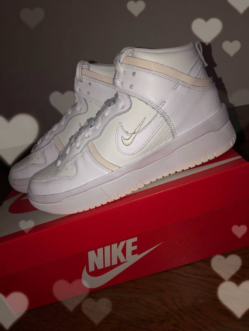 どのような服に合わせたらいいでしょうか。