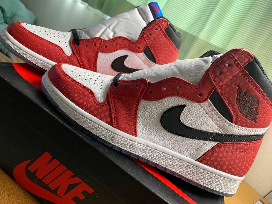 AJ1 Origin Story
GOATにて購入、2週間