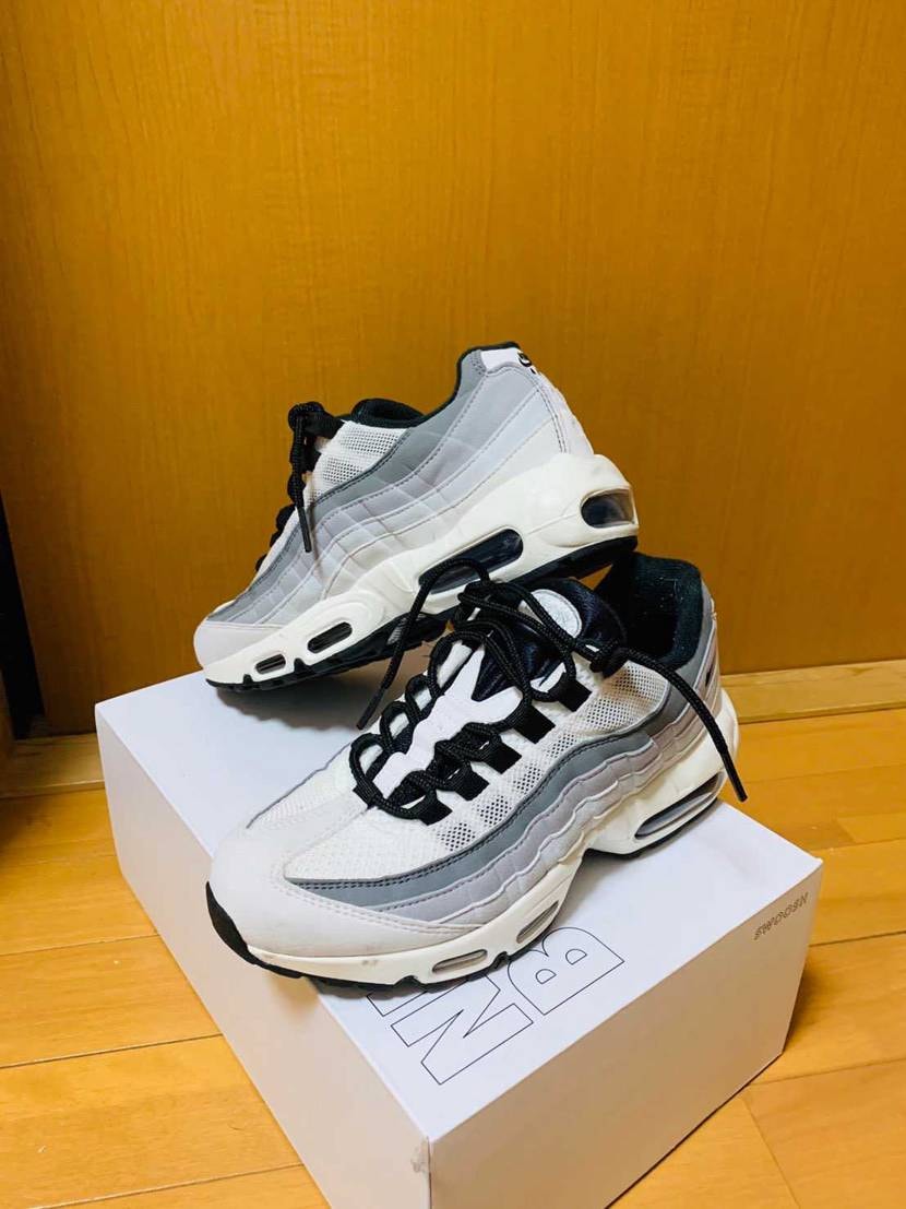 こないだ届いたZoomtype ByYouよりも2週間早く発