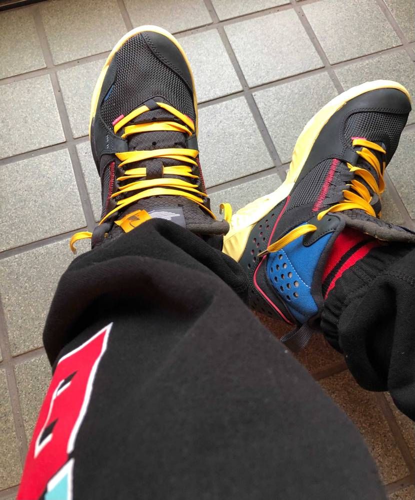 本日初履き〜👍
履き心地は文句無し、ホールド感もバッチリ👍
ハーフアップでも