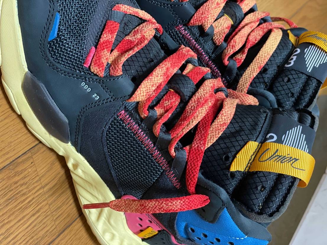 unionデルタのシューレースを最初に付け替えた黄色からki