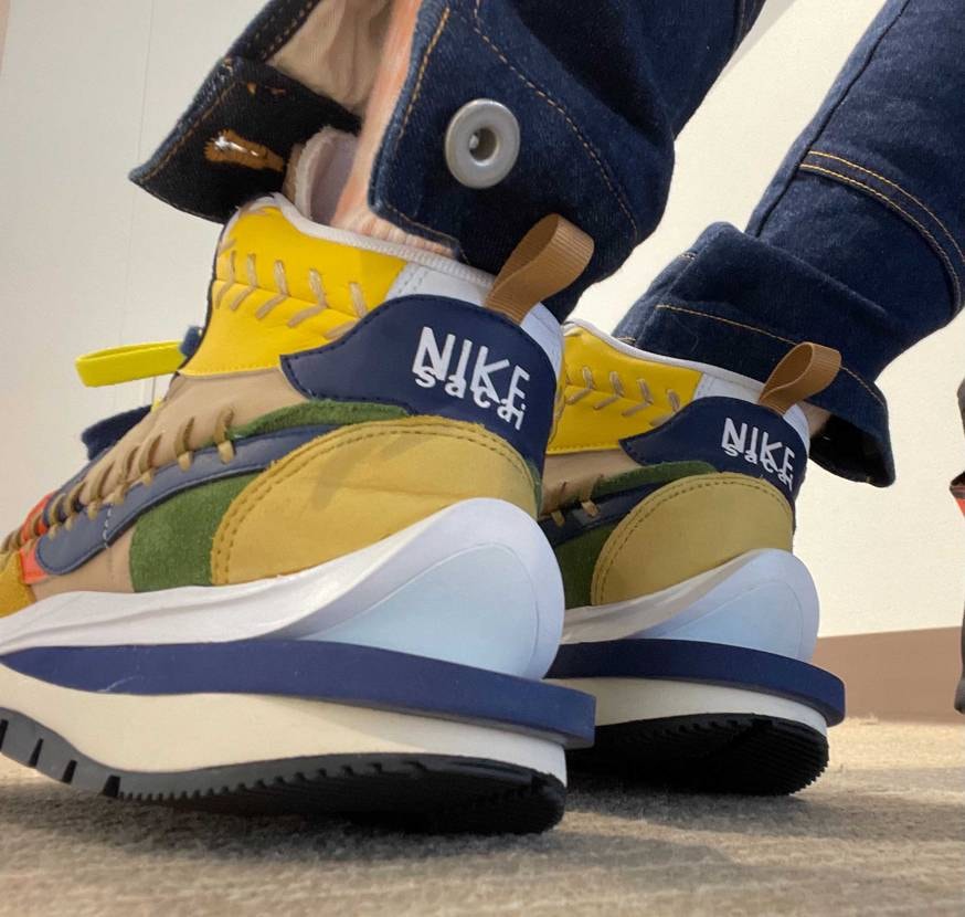 先日スニダンから届いたゴルチエ×sacaiを今日初履きしてみ