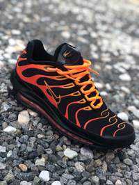 tn_kicks(出品者)