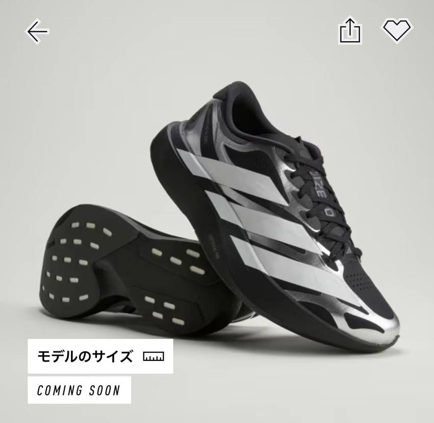 やっと出ますね。白黒どっちも良い🙆
無印SLは黒ばっかり履