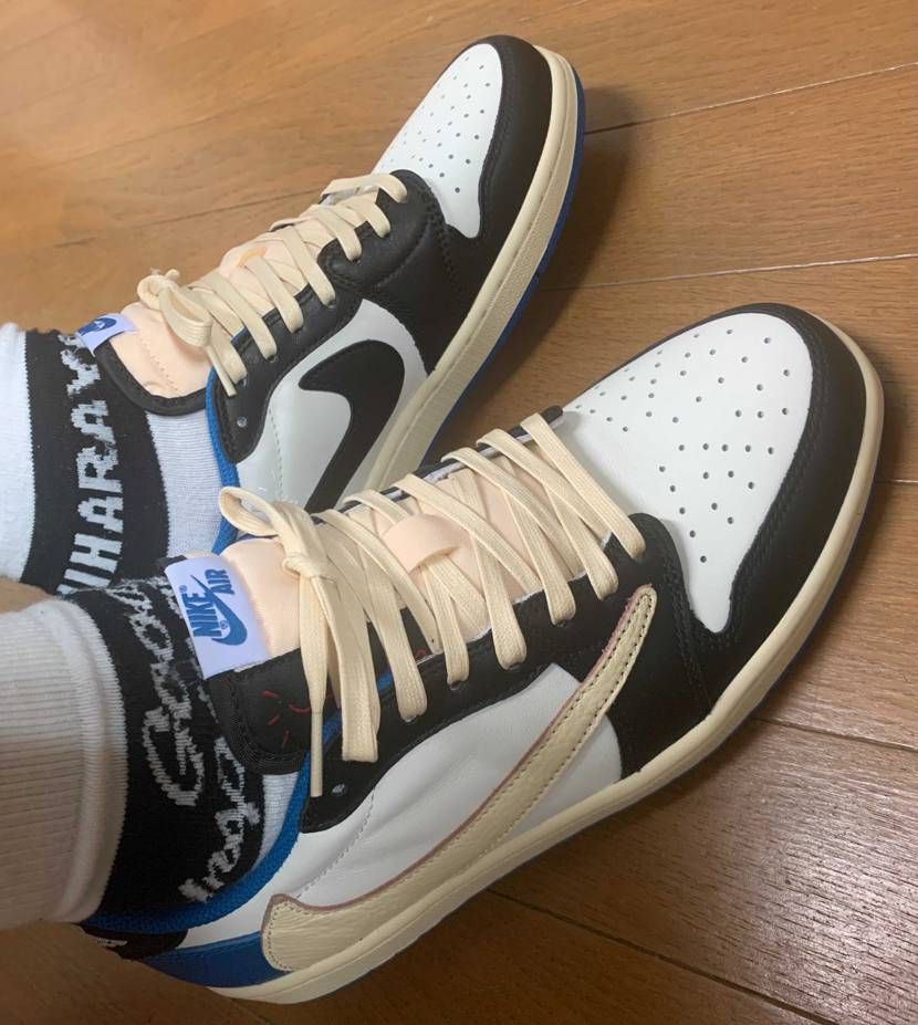 ダンク28センチ履いてるので、
そのままのサイズでちょうど