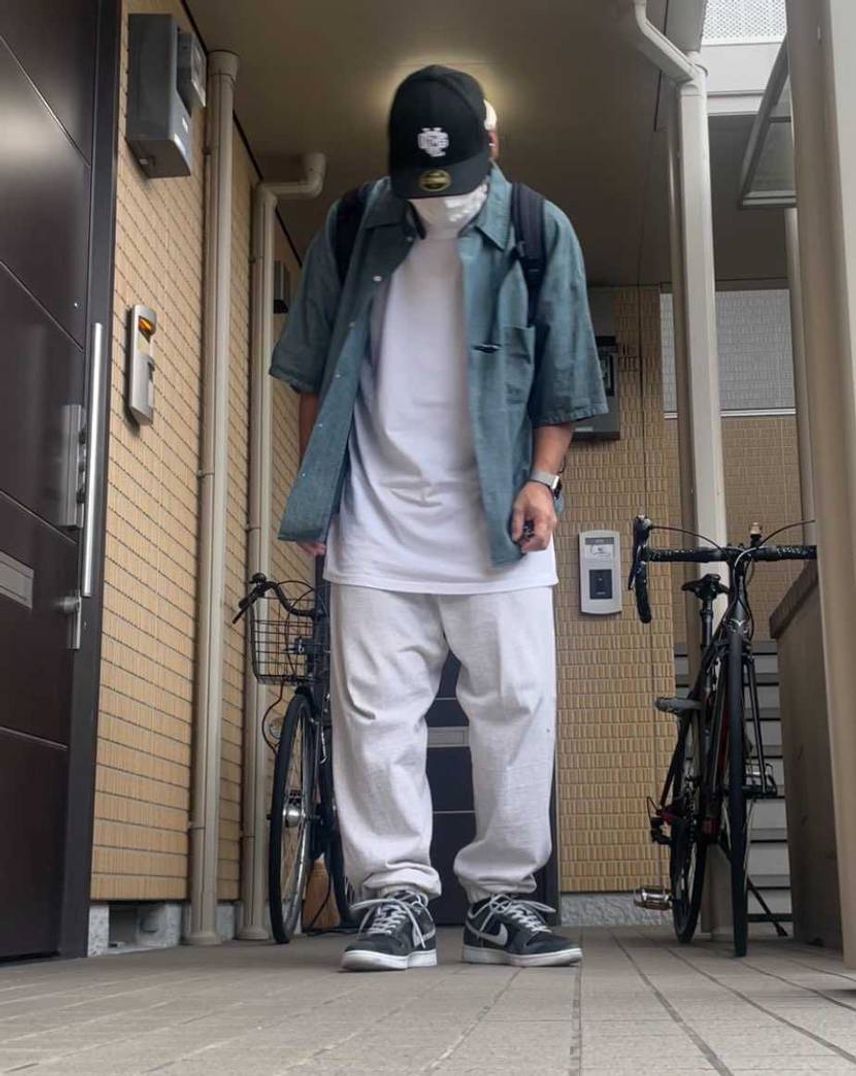 黒ベースなんで合わせやすい👟
