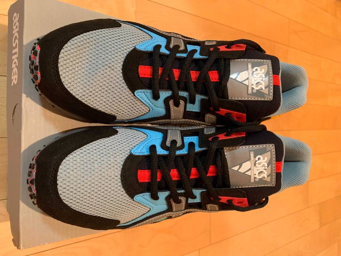 ヴィヴィアンウエストウッド✖️アシックスのGEL -DS TRAINER OGを