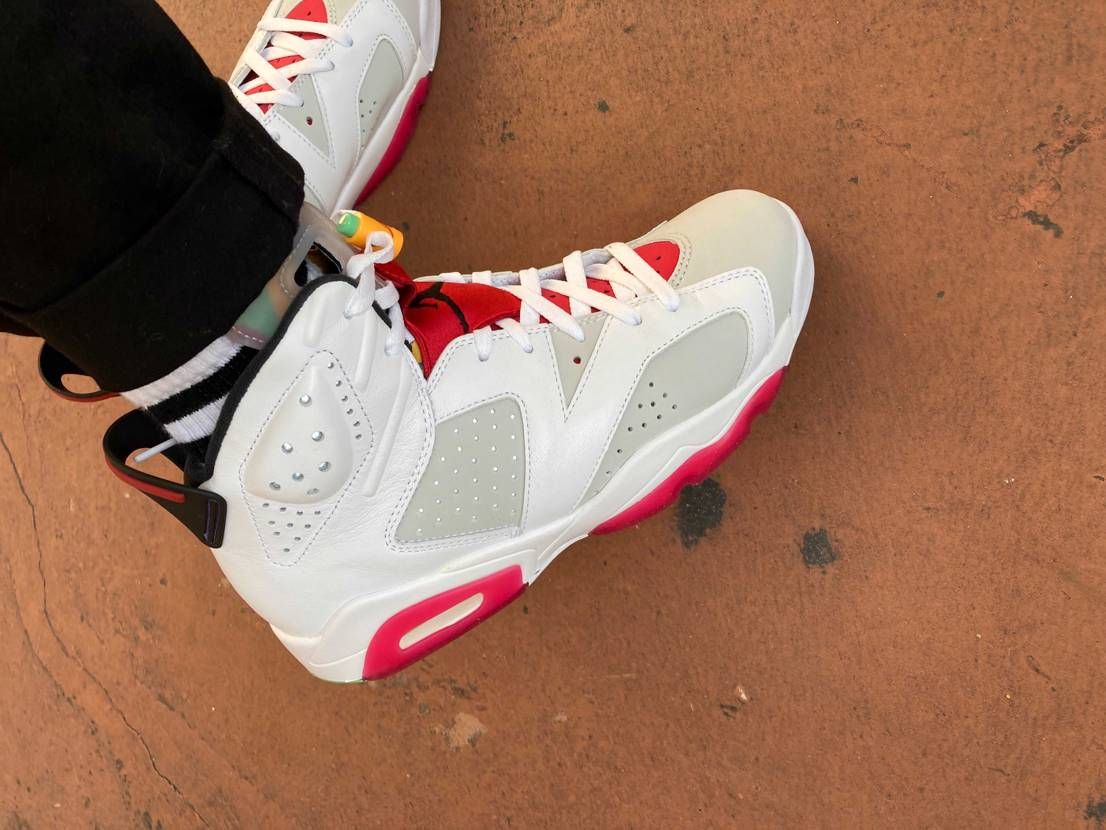 エアジョーダン6初履き(ﾟ∀ﾟ)
これはあんまり人気ないみたいやけど、卯年やし