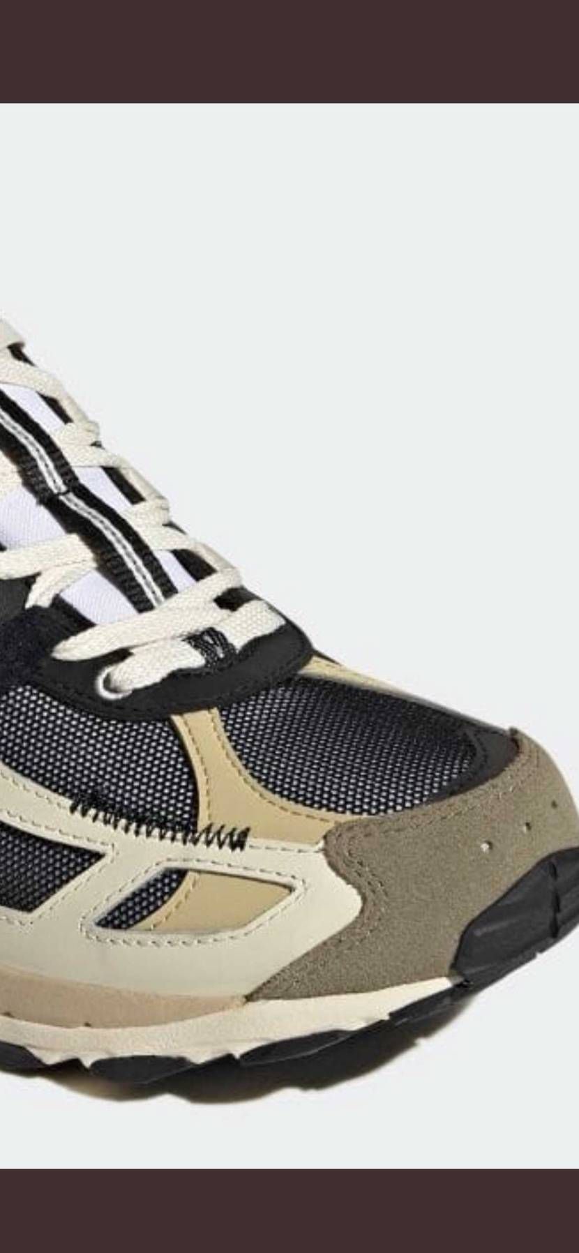 なんだかこの部分NBとNIKEガッチャンコしたようなadidasやな（笑）