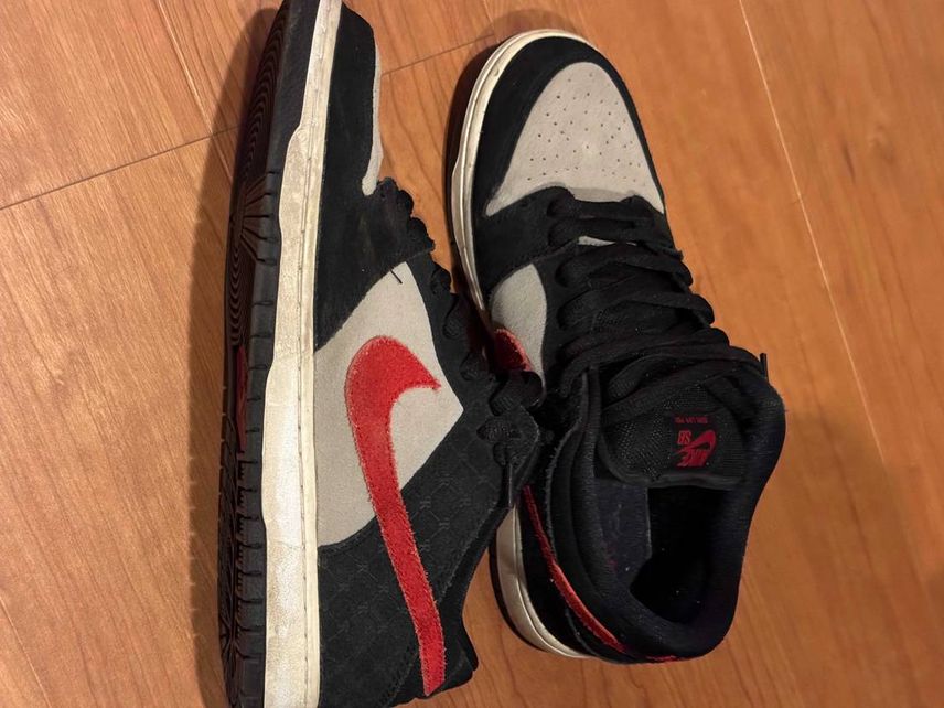 コレを復刻して欲しいなあ
スケショで普通に買って普通に履いてるからもう一個欲し