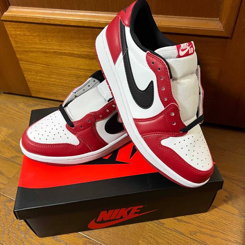 ナイキ エアジョーダン1 レトロ ロー OG 