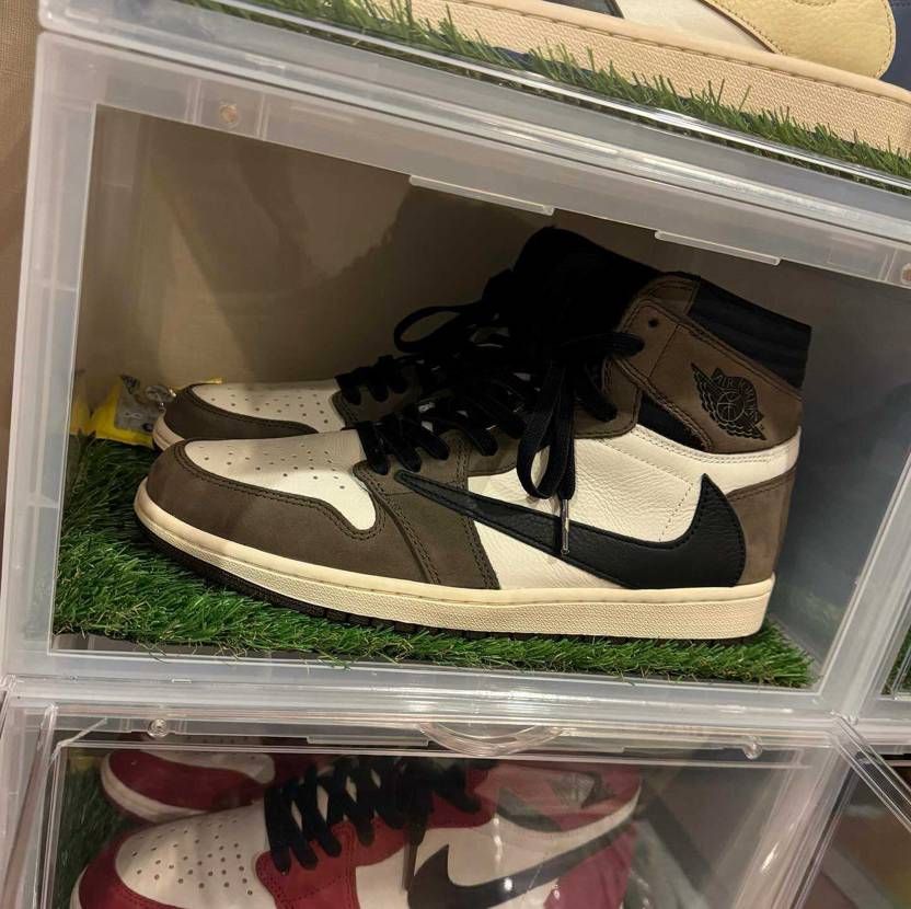 ようやく手元に届きました！
実物がここまでカッコイイとは思いませんでした…