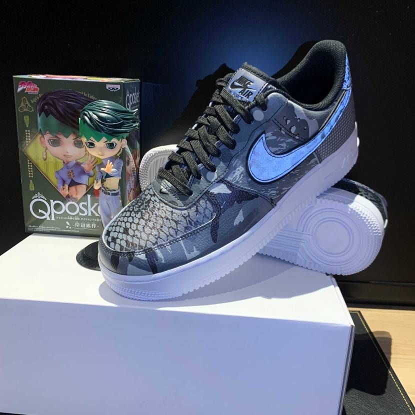 AF1にしてはなかなかの値段だったが
ショップで一目惚れして購入。
NB