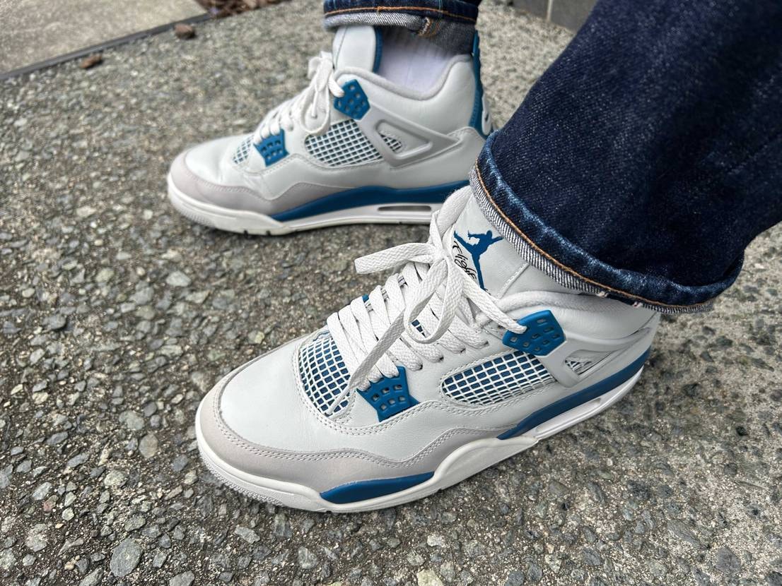 やっほ〜✌️

今日はAJ4履きたかったんでミリブル🟦ちゃんです！

意