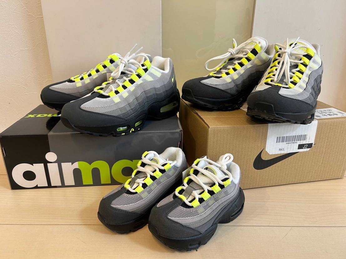 みなさんどうもっ👏

先日当選したブツが揃いましたぜ✨‼️(真ん中と左です)