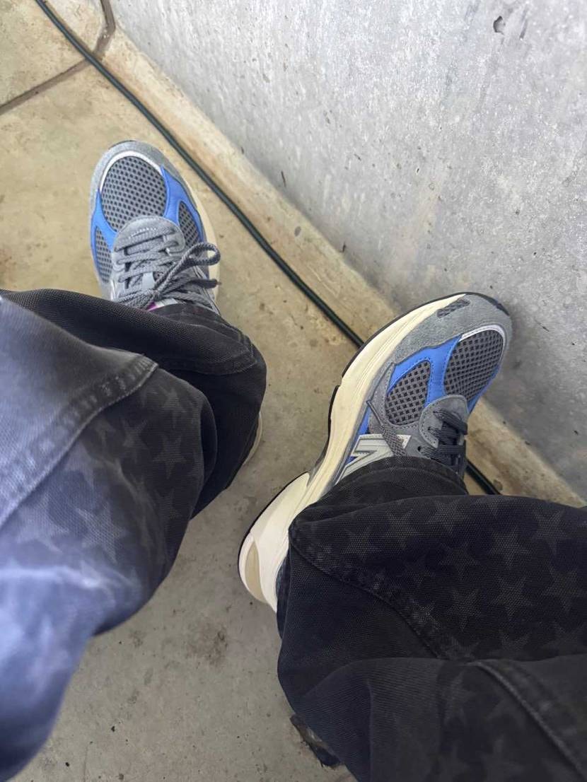 おはようございます☀️
距離歩く時はNIKE以外で🙈
色