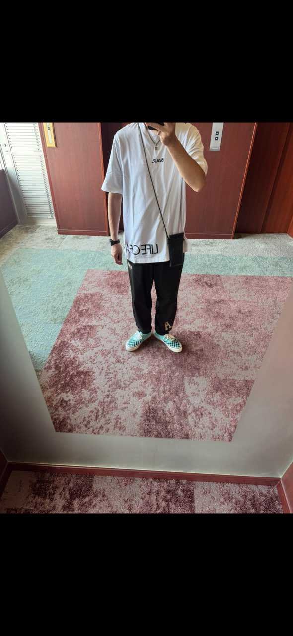 おはようございます☀
この2日間結構歩きましたがNB👟なん
