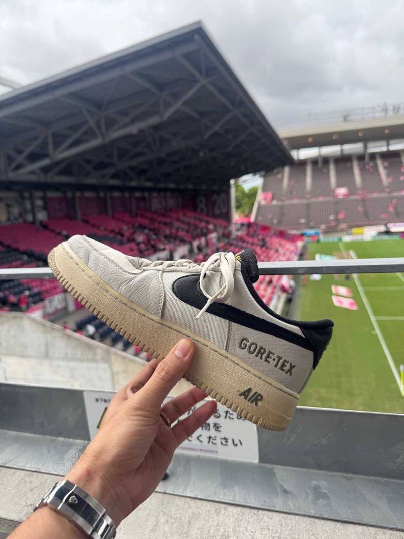 おはようございます☁️
僕がスニーカーにハマるきっかけの👟
なので1番古くて