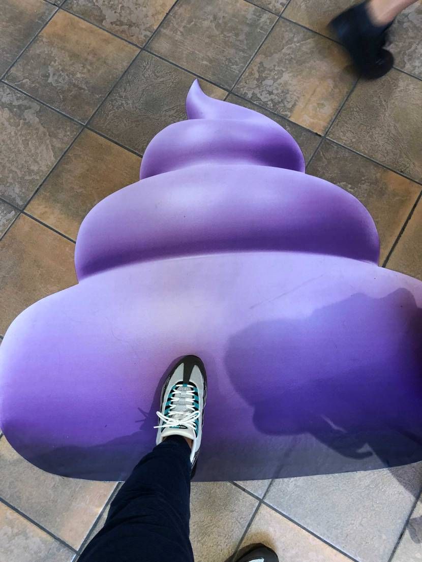 うんこ踏んだ💩