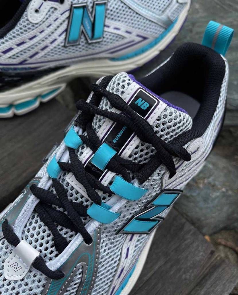 スニーカーを買うことはもう無いと決めた途端、こういう好みのやつが出てくると悩んで