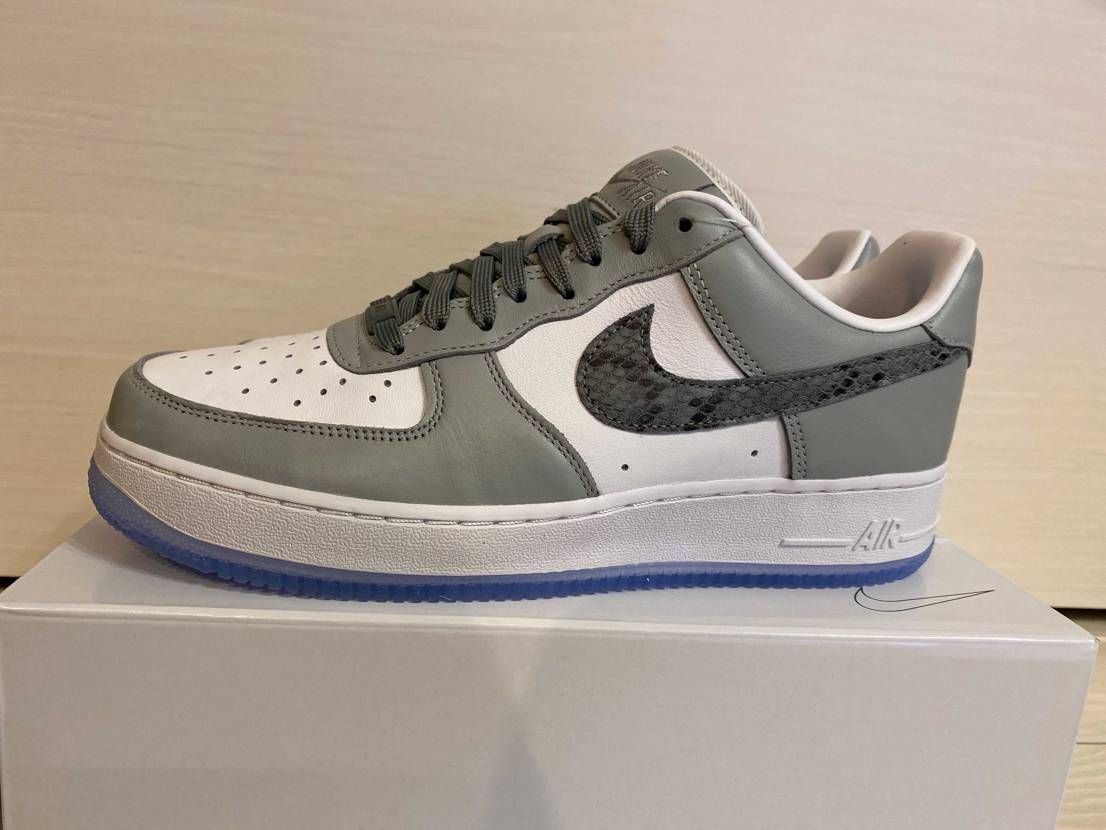 NIKE BY YOUアンロックドでオーダーした、エアフォー