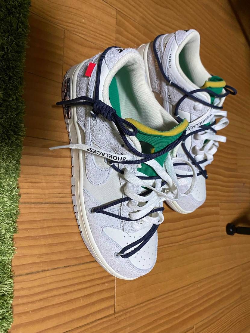 このスニーカーにcrepの防水スプレーしても大丈夫ですかね？
調べたのですが心