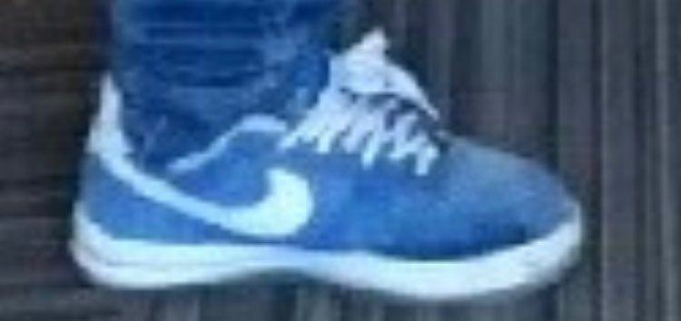 このAirForceの名前教えてください！！
5,6年前ぐらいに買ったものです