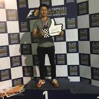 山下 裕也