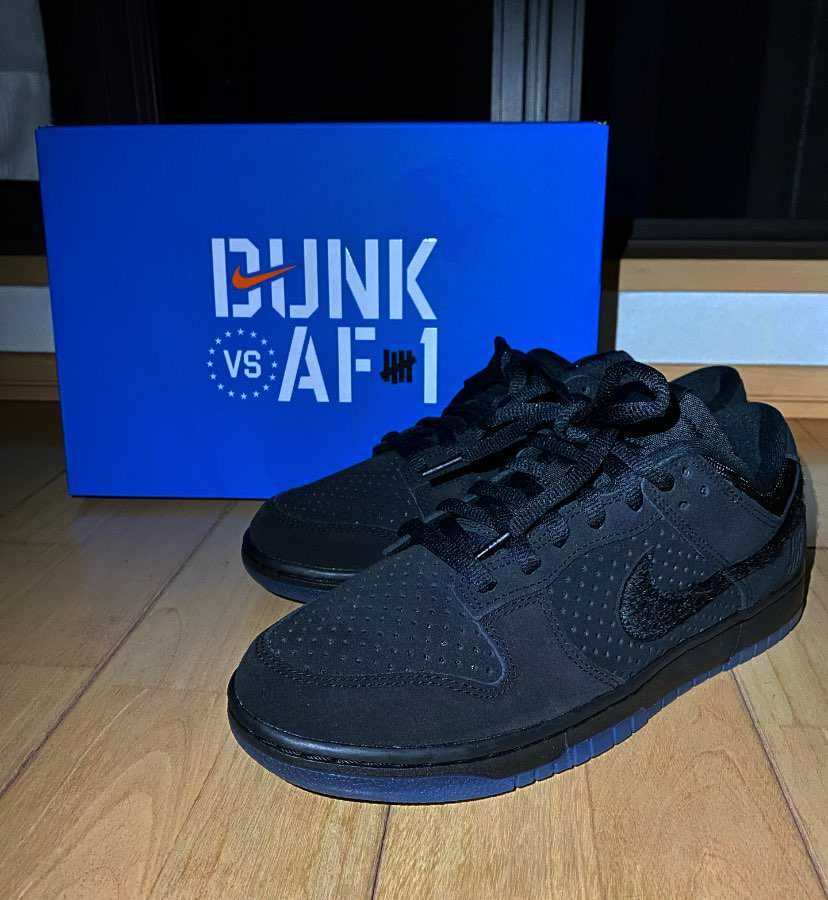 ついに届いた〜！

UNDEFEATED × NIKE 
DUNK LOW