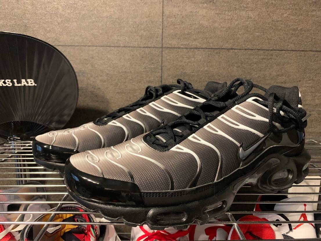 入間アウトレット　ナイキファクトリーストアで購入。

ラストワンコーナーにて