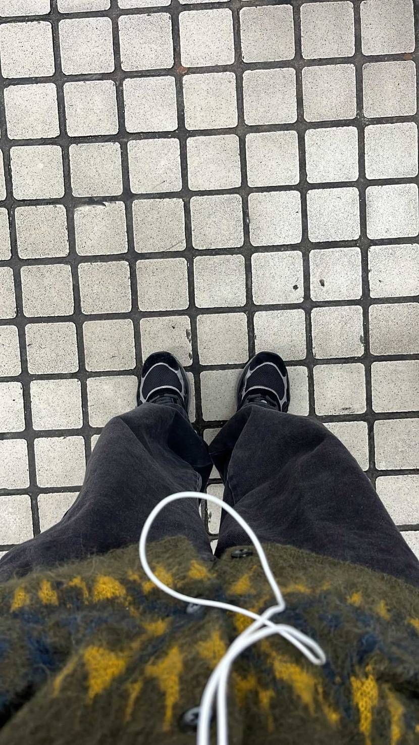 最近asicsしか履いてない😍
それより今日はすんごい涼しかった、早く寒くなっ