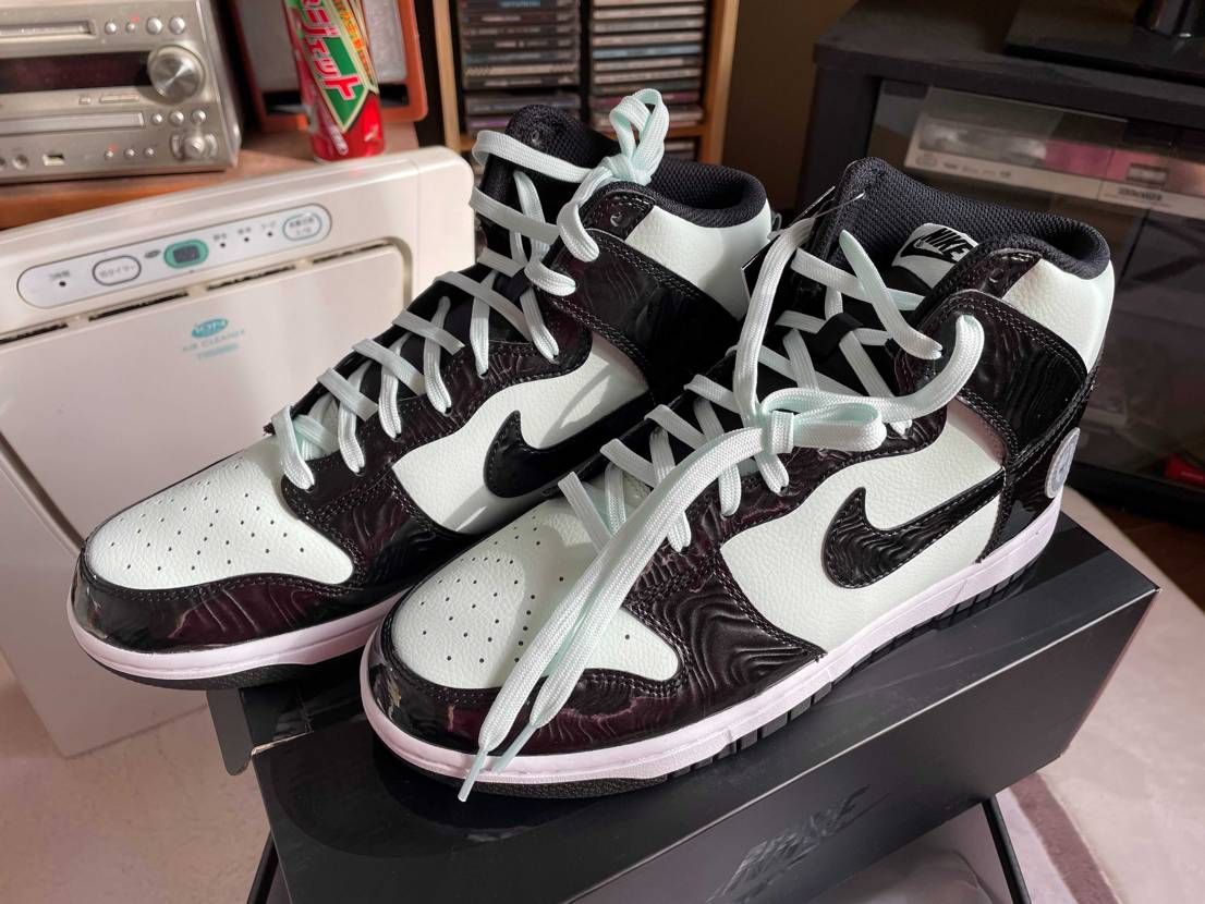 転売目的のPunch力はありませんが、ジュワジュワ少しづつですが高騰してますね。