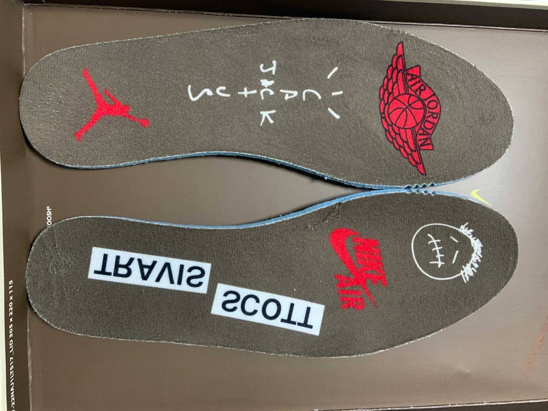 スニダンにて新品未使用で購入しました。
目利きの方おりまし