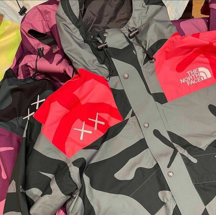 KAWS × THE NORTH FACE