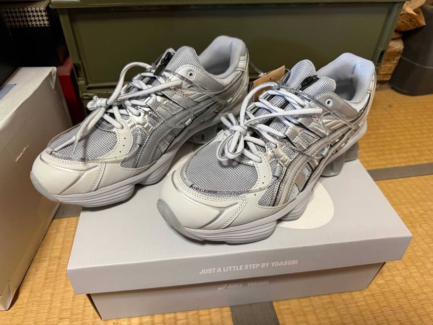 YOASOBIコラボのasics当選したので、早速履いて来ました。
サイズ感