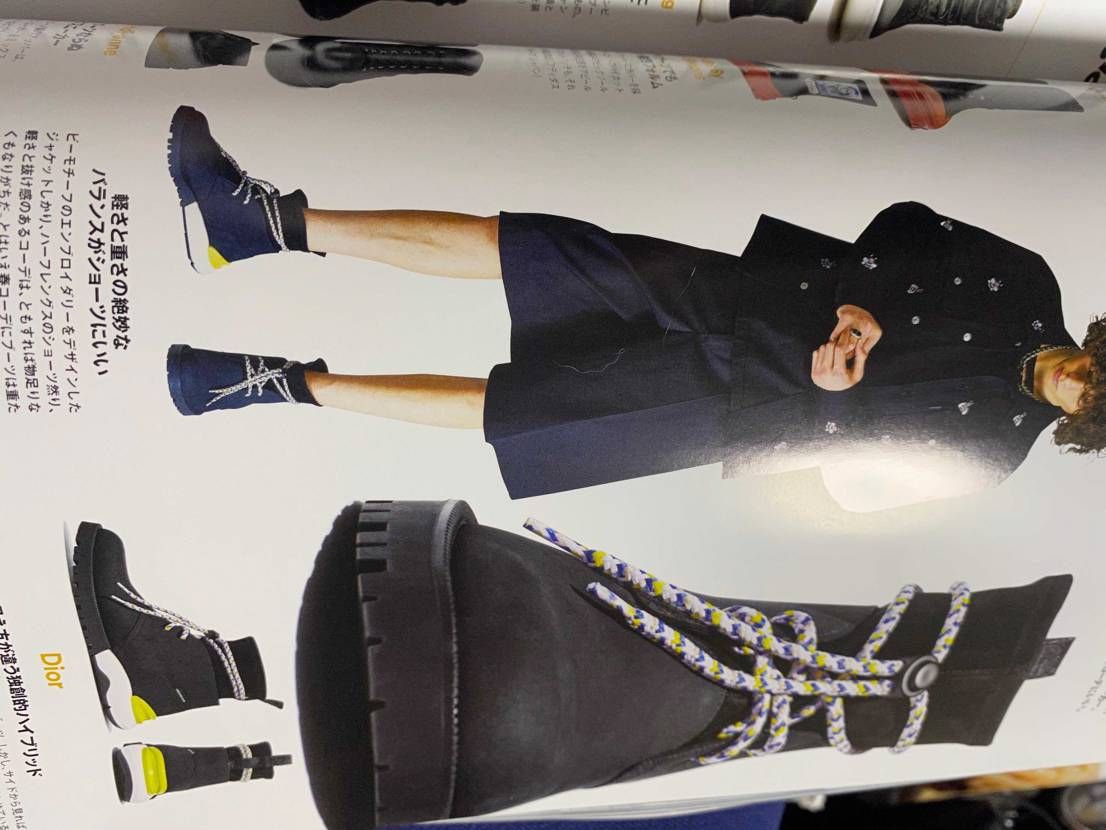 クリスチャンディオールのスニーカーだけど、
探しても見つからない。。
詳しい